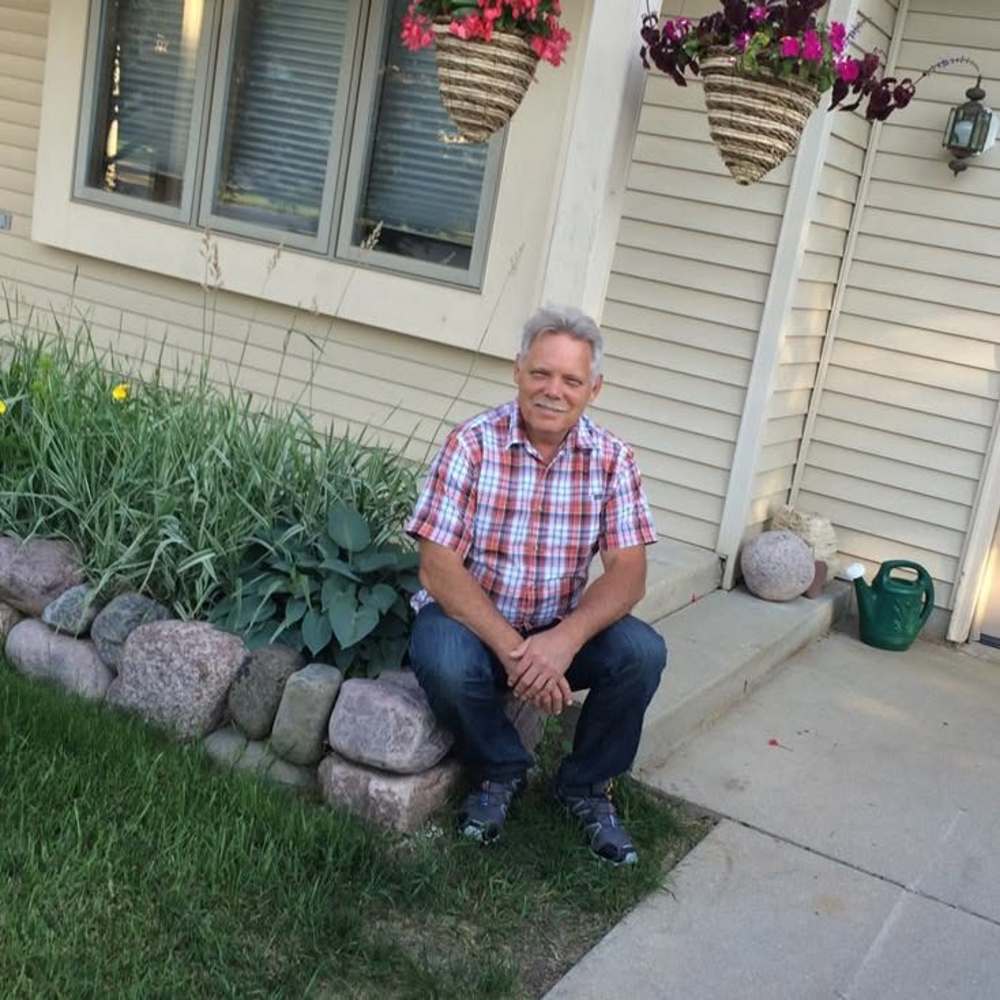 Meet your Posher, Kenneth